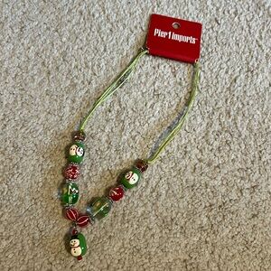 BNWT Pier 1 Christmas Necklace